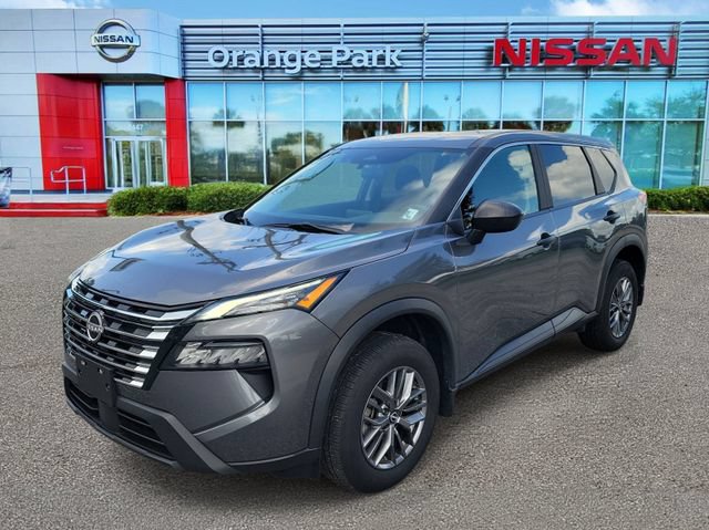 Used 2024 Nissan Rogue S AWD/4WD image 4