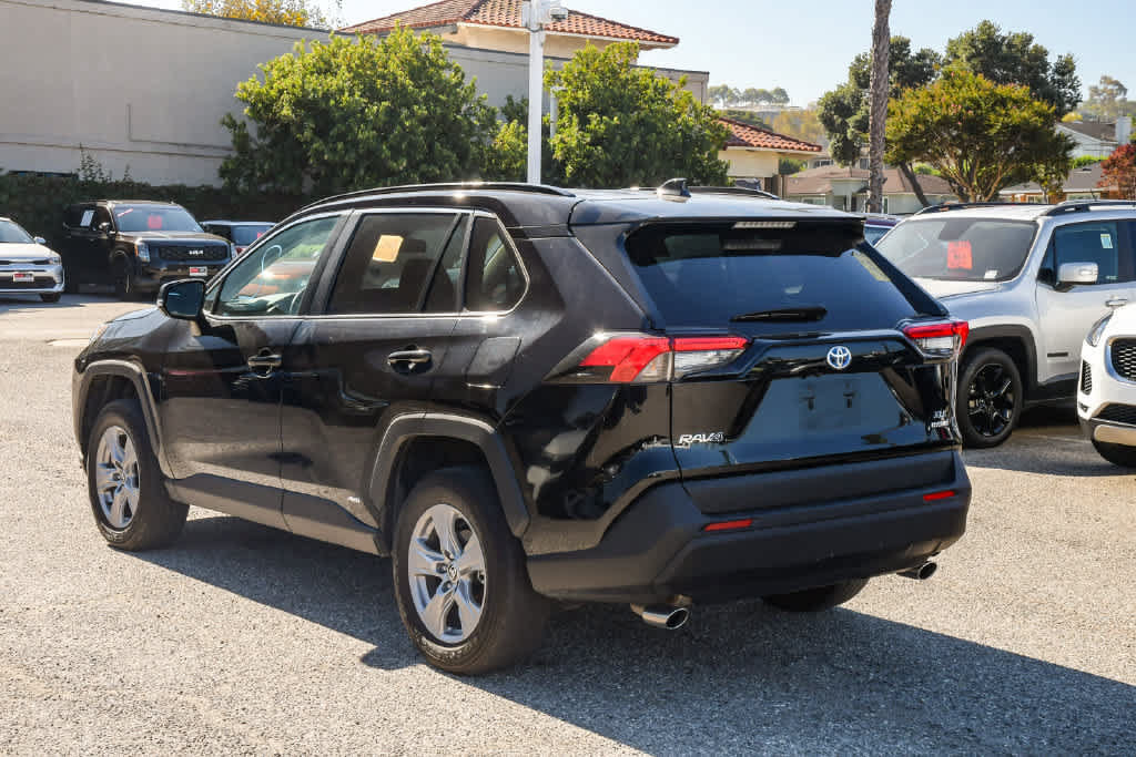 Certified 2023 Toyota RAV4 XLE AWD/4WD image 7