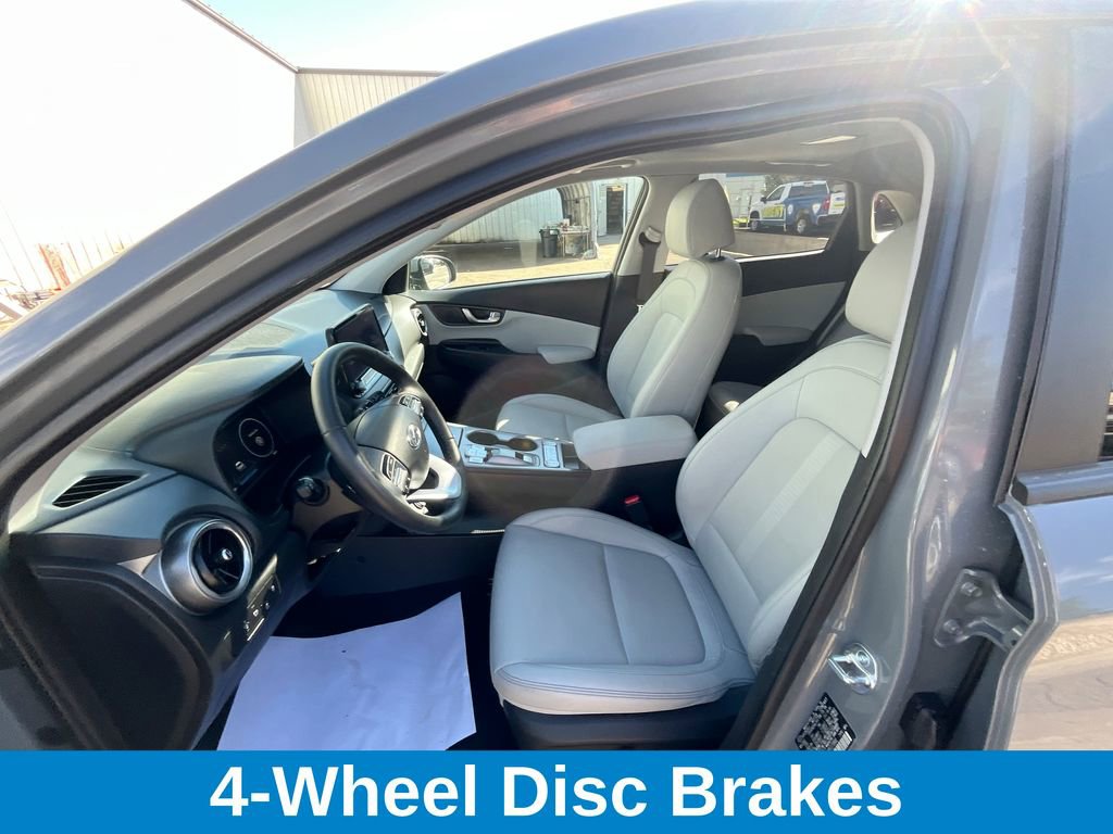 Used 2023 Hyundai Kona Limited image 11