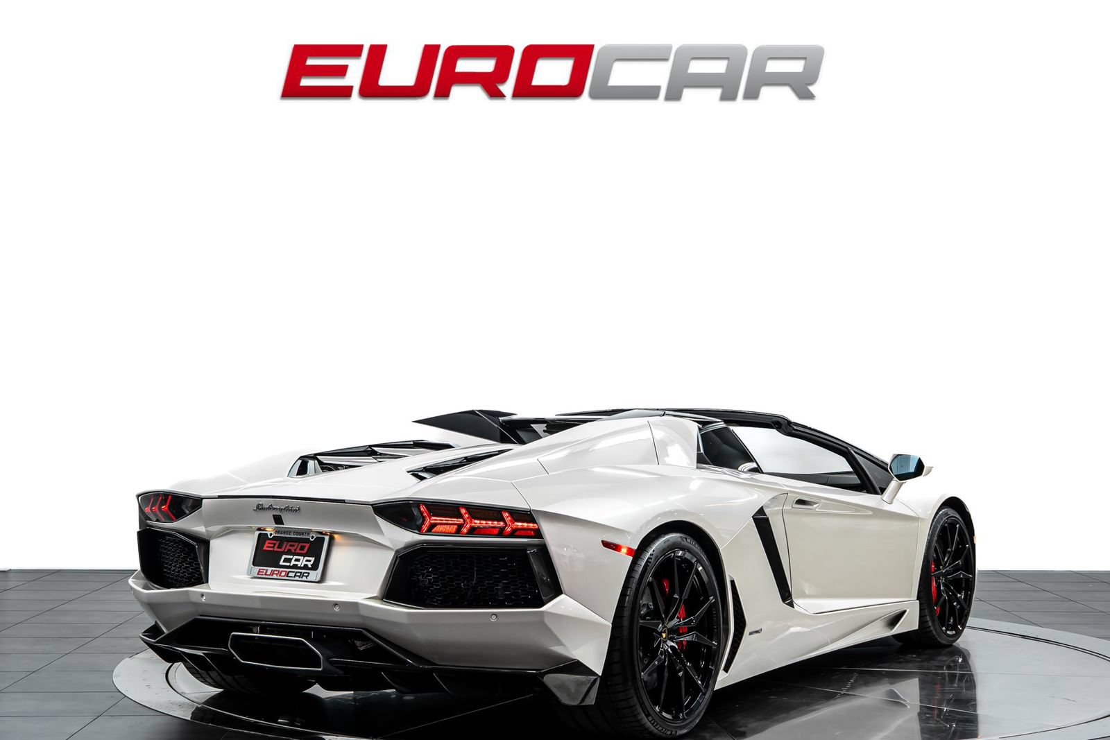 Used 2015 Lamborghini Aventador LP 700-4 AWD/4WD image 6