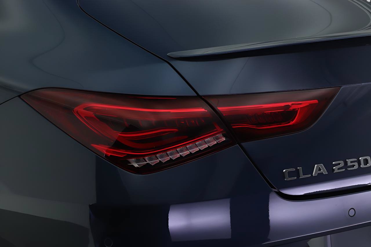 Certified 2022 Mercedes-Benz CLA 250 image 18