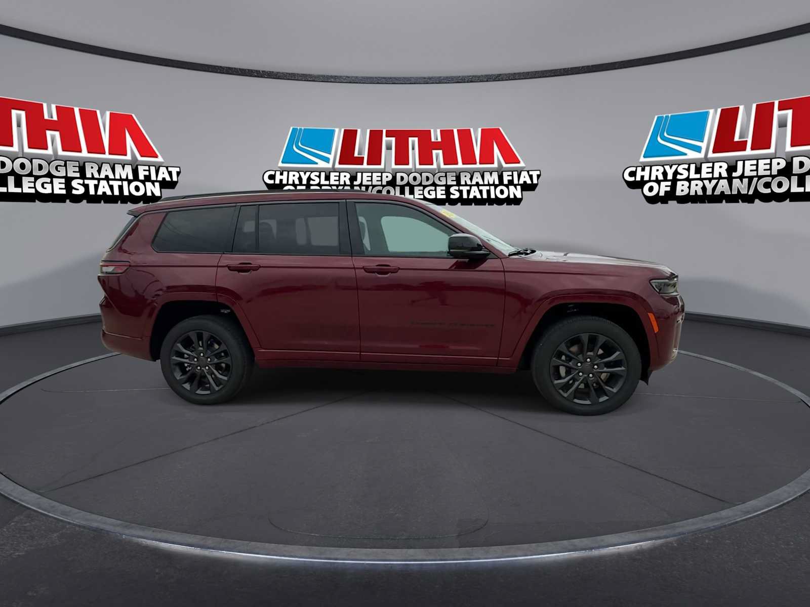 New 2026 Jeep Grand Cherokee L Limited AWD/4WD image 9