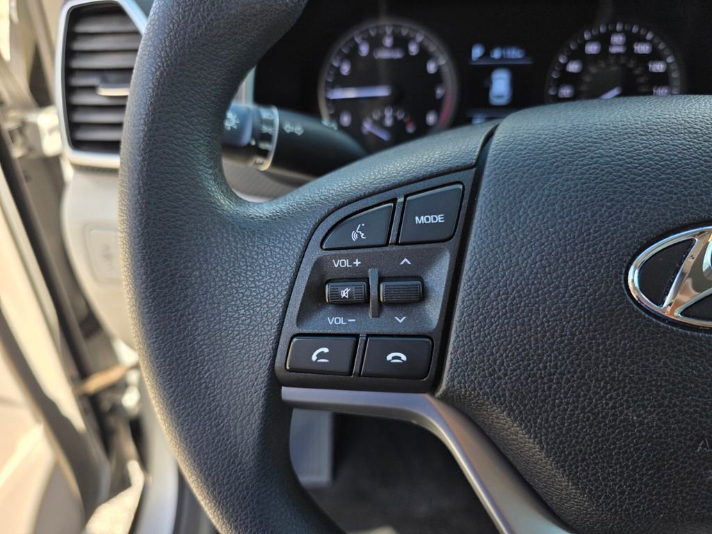 Used 2021 Hyundai Tucson Value w/ Cargo Package image 19