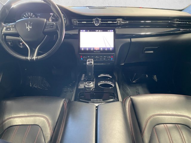 Used 2022 Maserati Quattroporte GT RWD image 19