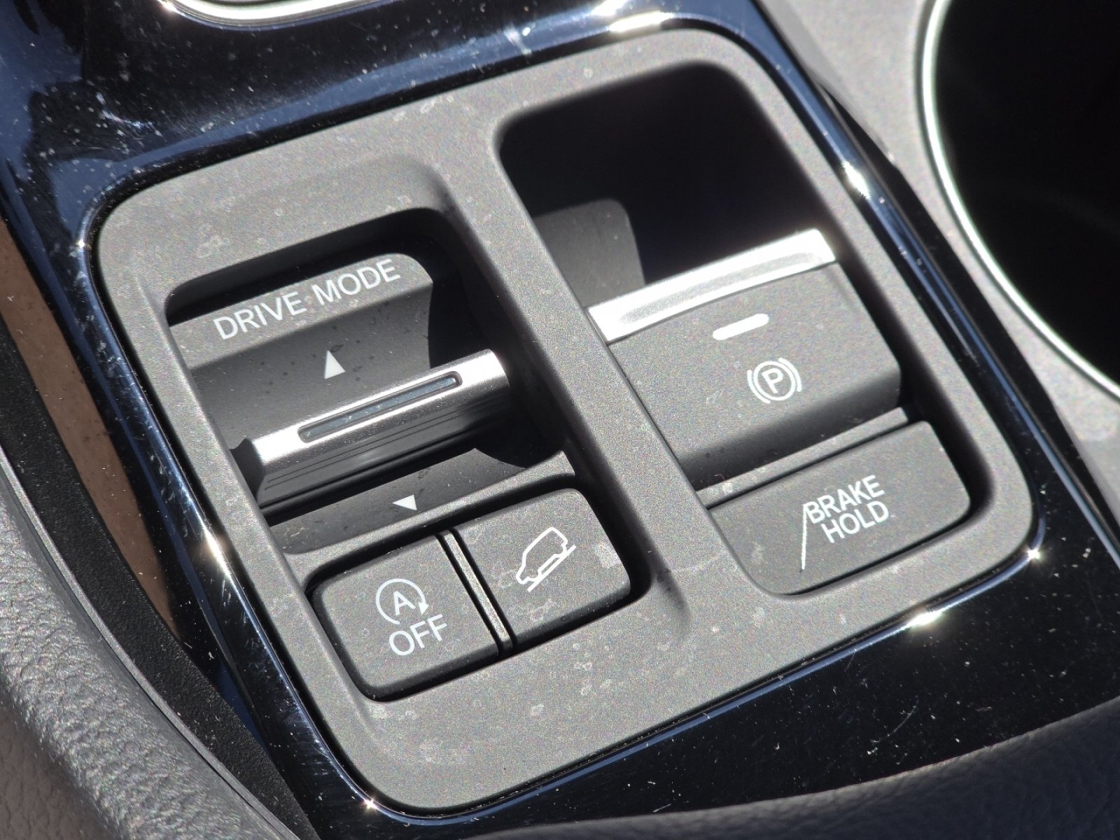 Used 2025 Honda Pilot EX-L image 8
