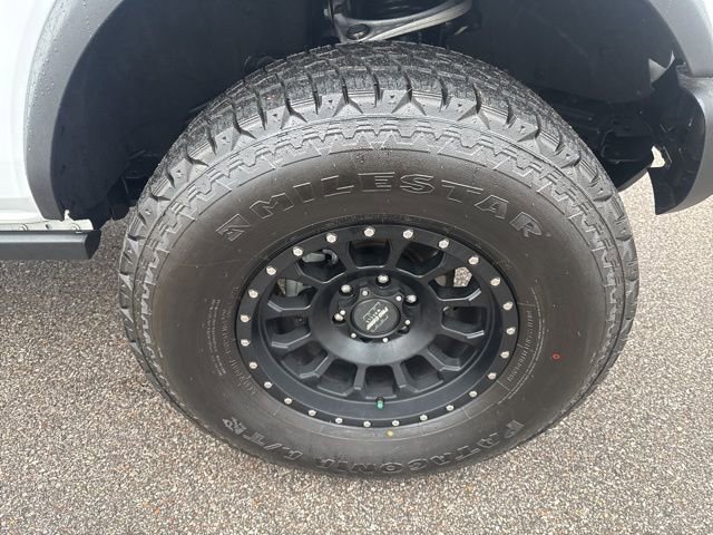 Used 2022 Ford Bronco Black Diamond image 14