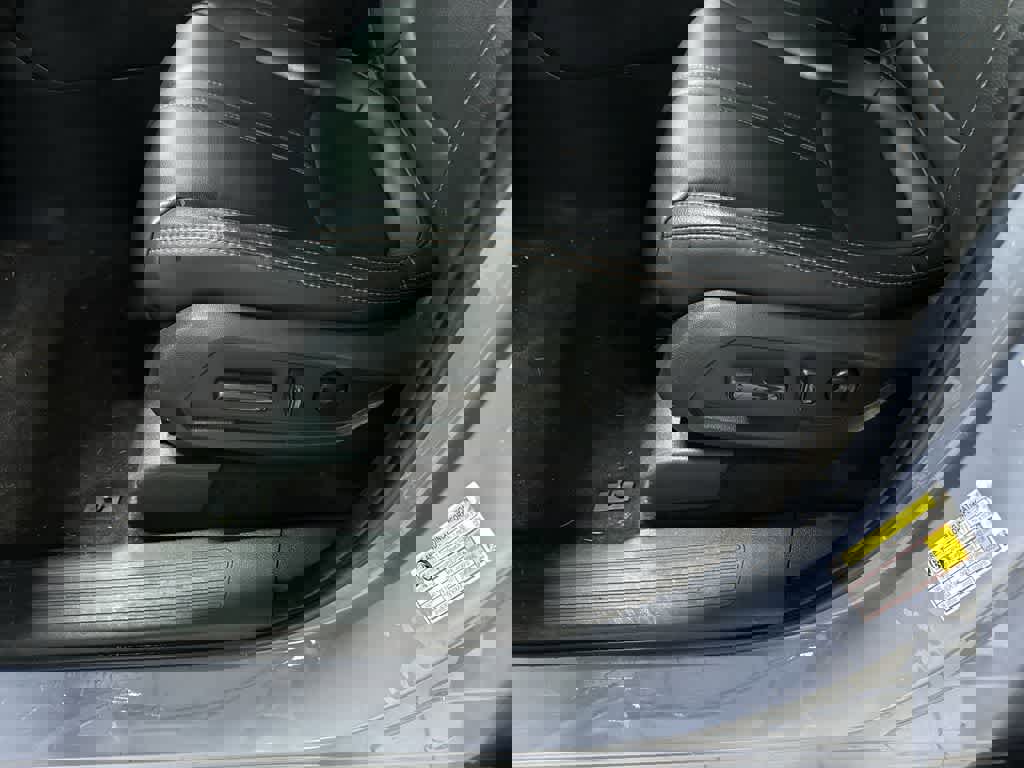 Used 2024 Honda Pilot TrailSport image 24