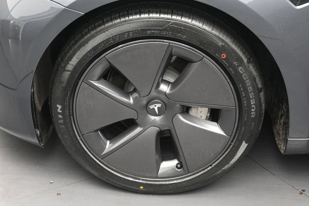 Used 2023 Tesla Model 3 Standard Range RWD image 37