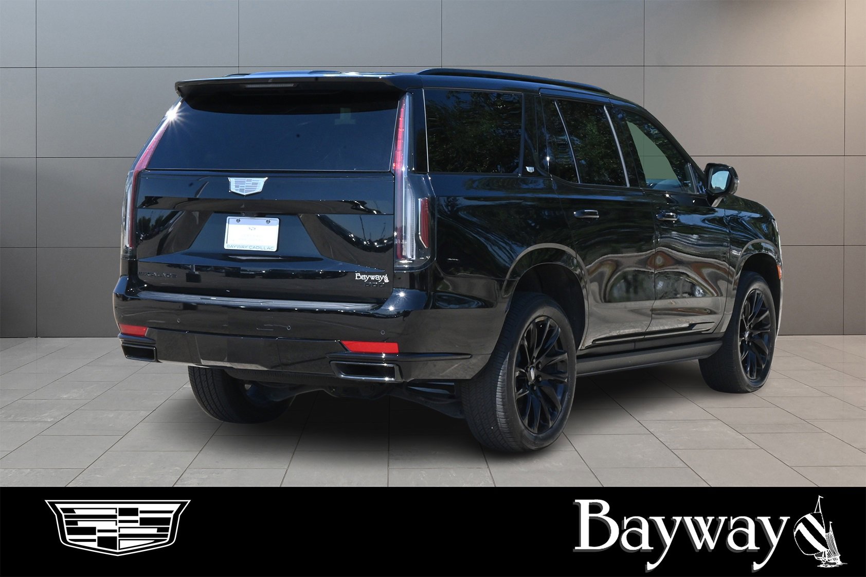 Used 2023 Cadillac Escalade Sport Platinum w/ LPO, ONYX Package image 5