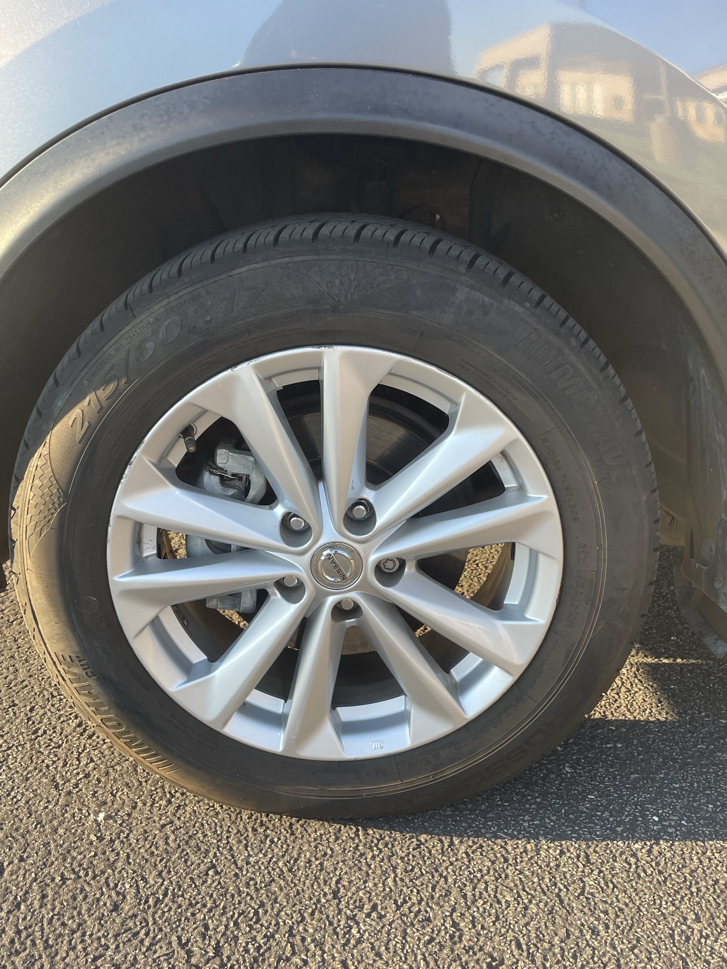 Used 2018 Nissan Rogue Sport S w/ S Appearance Package FWD image 30