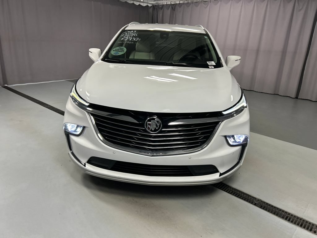 Used 2023 Buick Enclave Essence FWD video 2