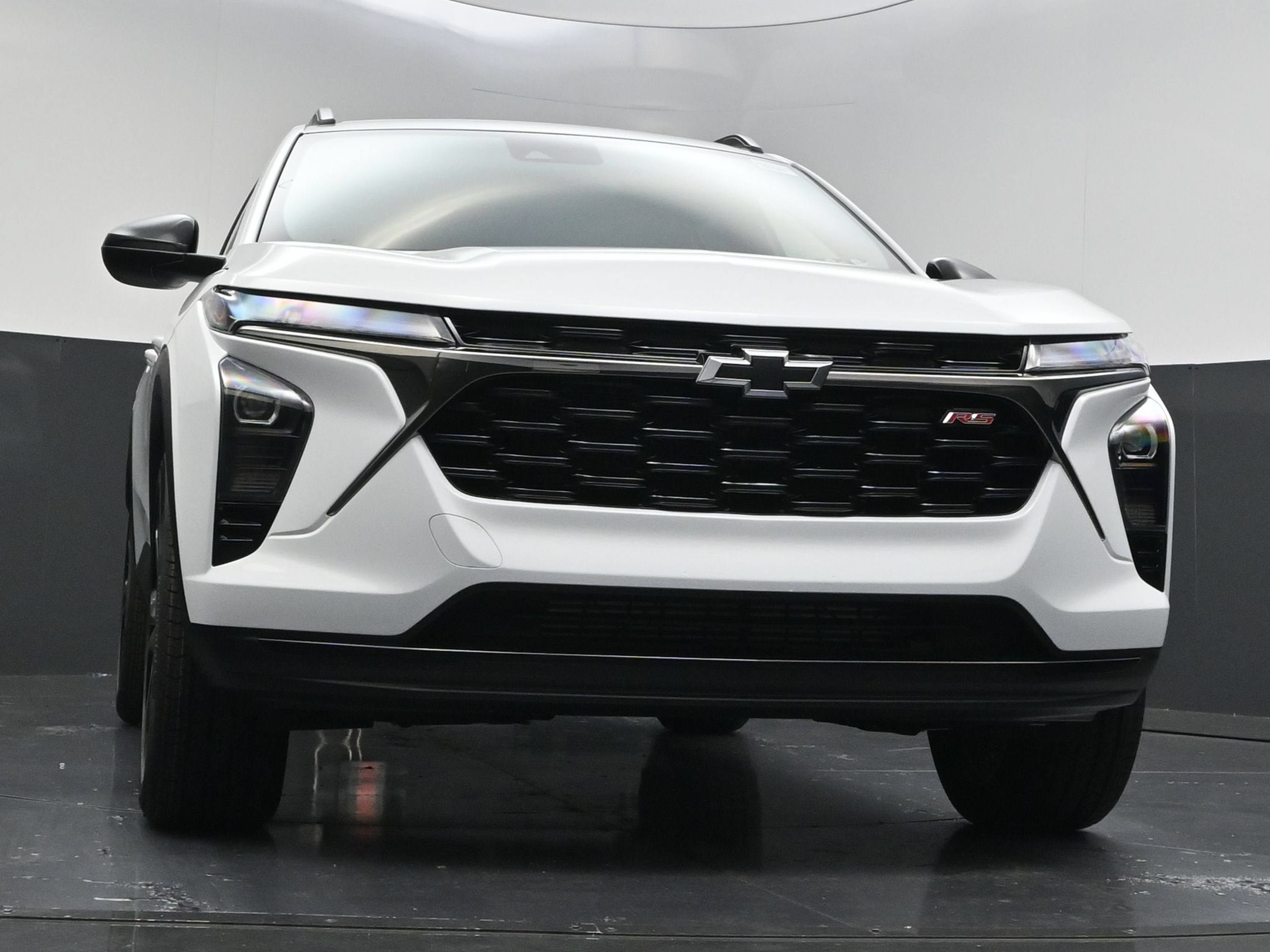 New 2026 Chevrolet Trax RS w/ Sunroof Package FWD image 39