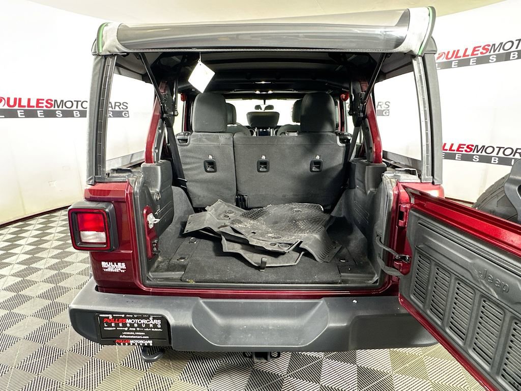 Used 2022 Jeep Wrangler Unlimited Sport AWD/4WD image 24