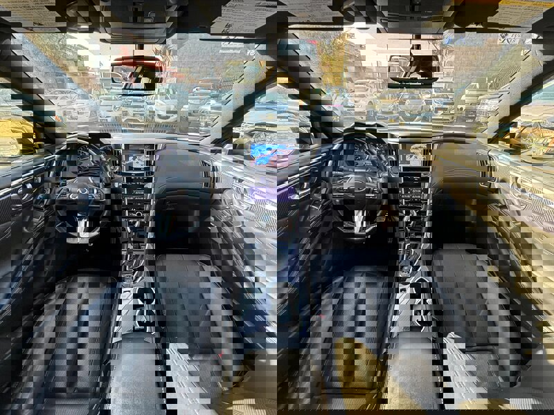 Used 2017 INFINITI Q60 Red Sport 400 image 13