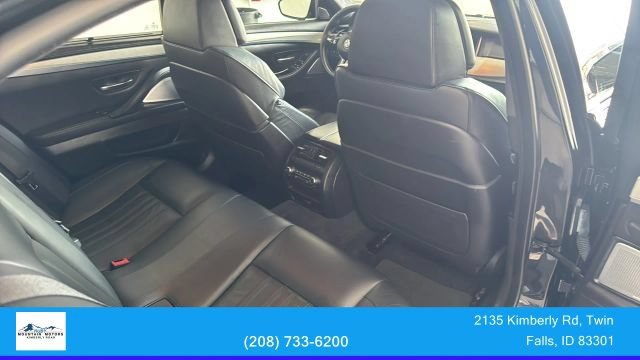 Used 2016 BMW M5 RWD image 19
