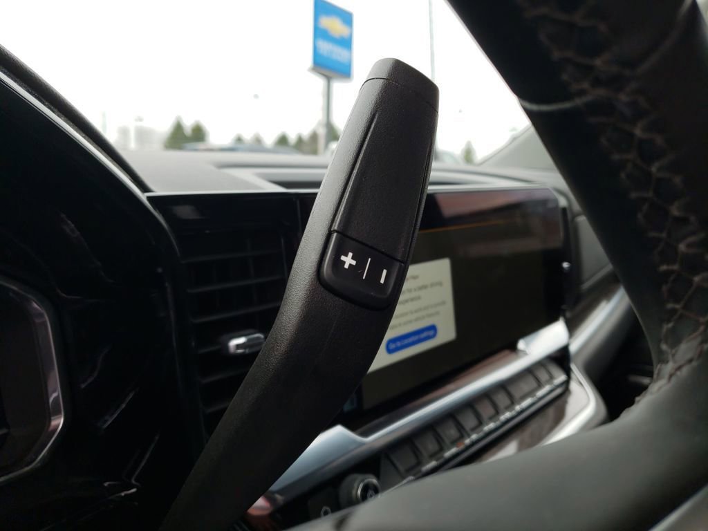 Used 2024 Chevrolet Silverado 2500 LTZ w/ LTZ Premium Package image 22