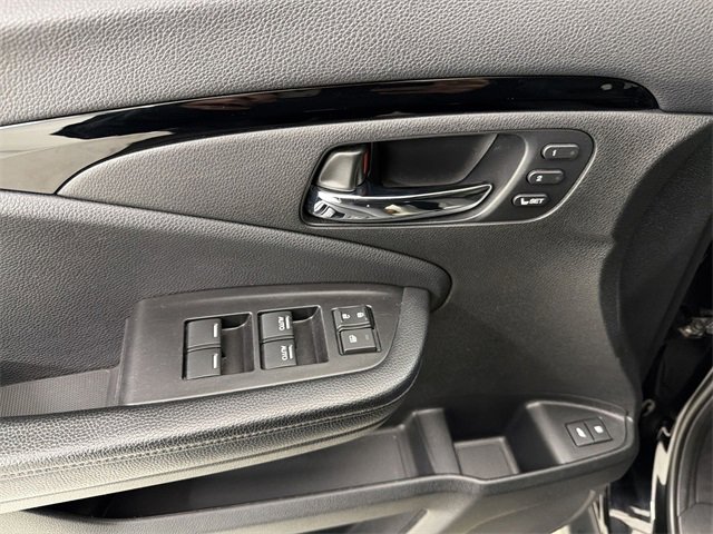 Used 2019 Honda Pilot Touring image 23