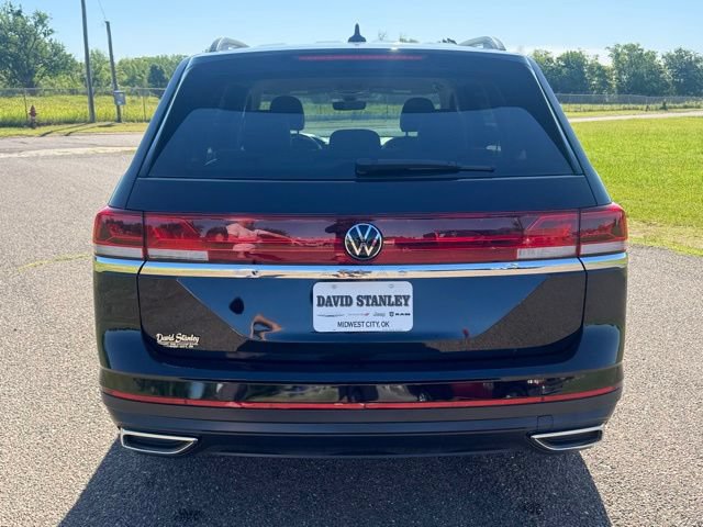 Used 2025 Volkswagen Atlas SE FWD image 5
