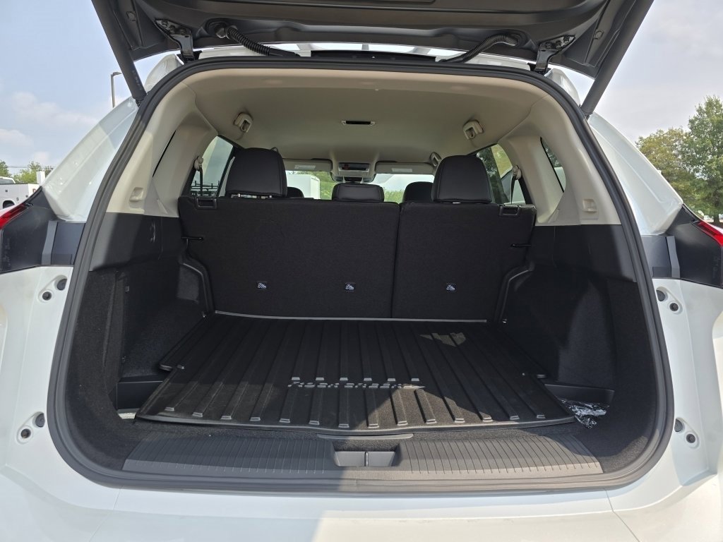 New 2026 Nissan Rogue SV w/ Rock Creek Premium Package image 10