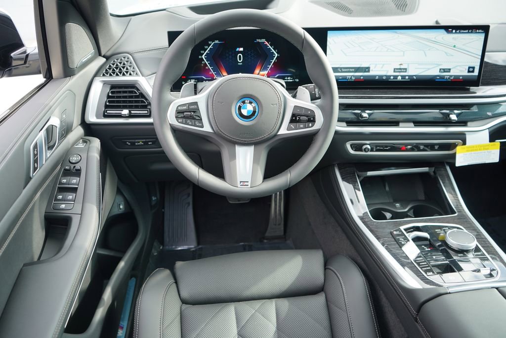 New 2026 BMW X5 xDrive50e w/ M Sport Package image 16