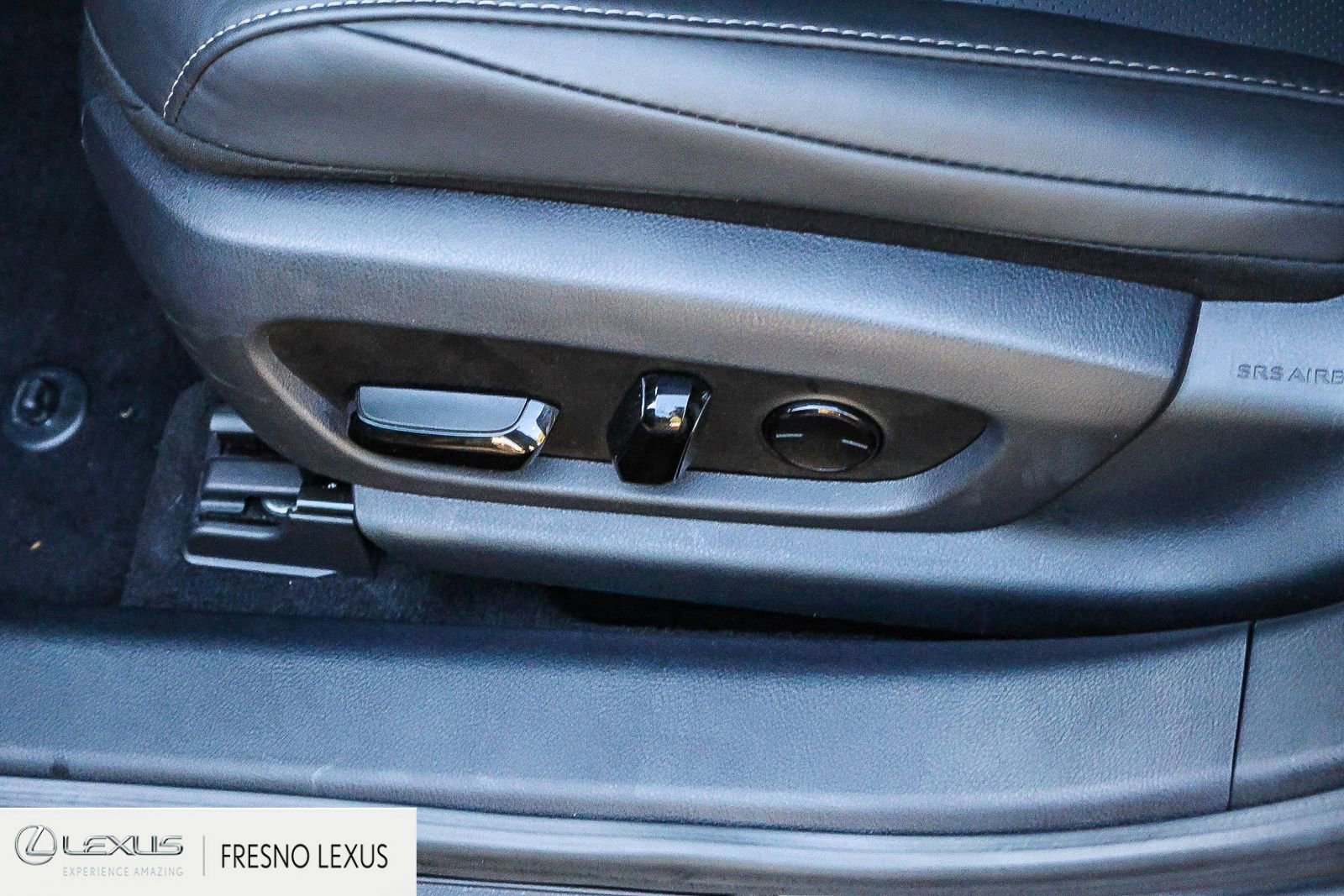 Certified 2025 Lexus ES 350 w/ Premium Package image 21