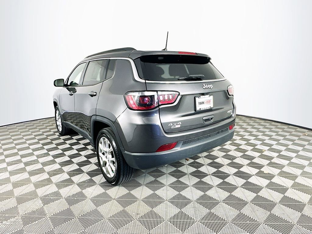 Used 2023 Jeep Compass Latitude image 7