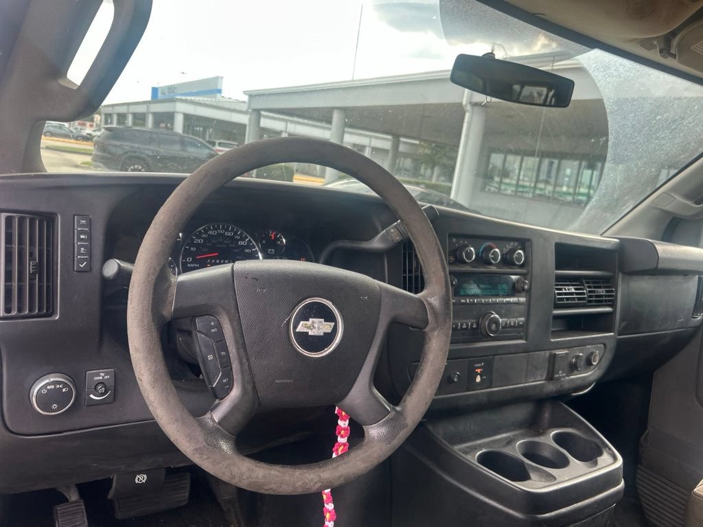 Used 2017 Chevrolet Express 3500 LT w/ LT Preferred Equipment Group RWD image 39