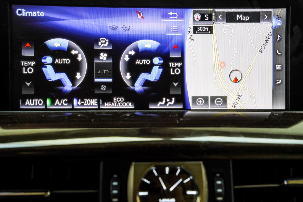 Used 2018 Lexus LX 570 4WD image 36