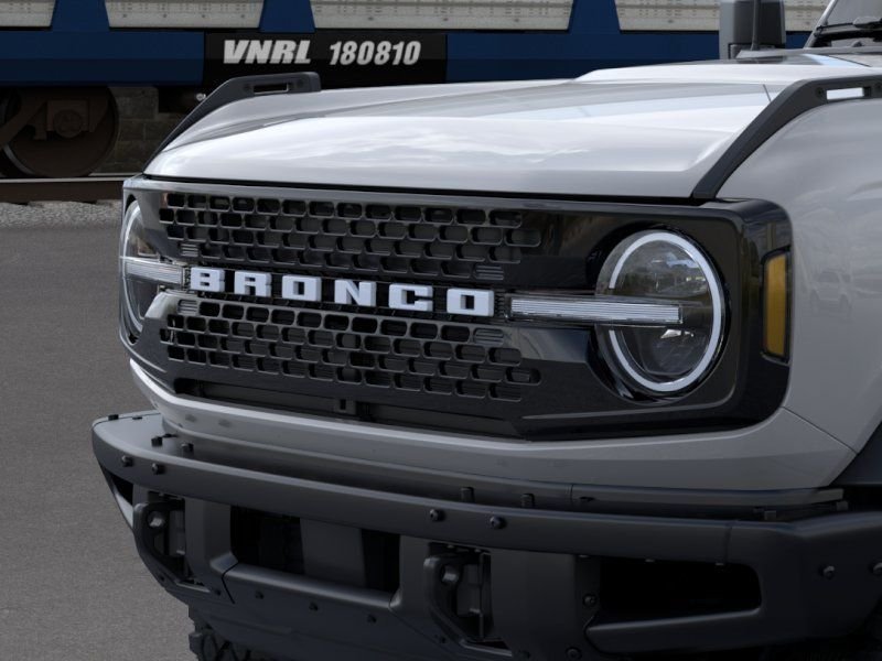New 2026 Ford Bronco Badlands w/ Sasquatch Package AWD/4WD image 19