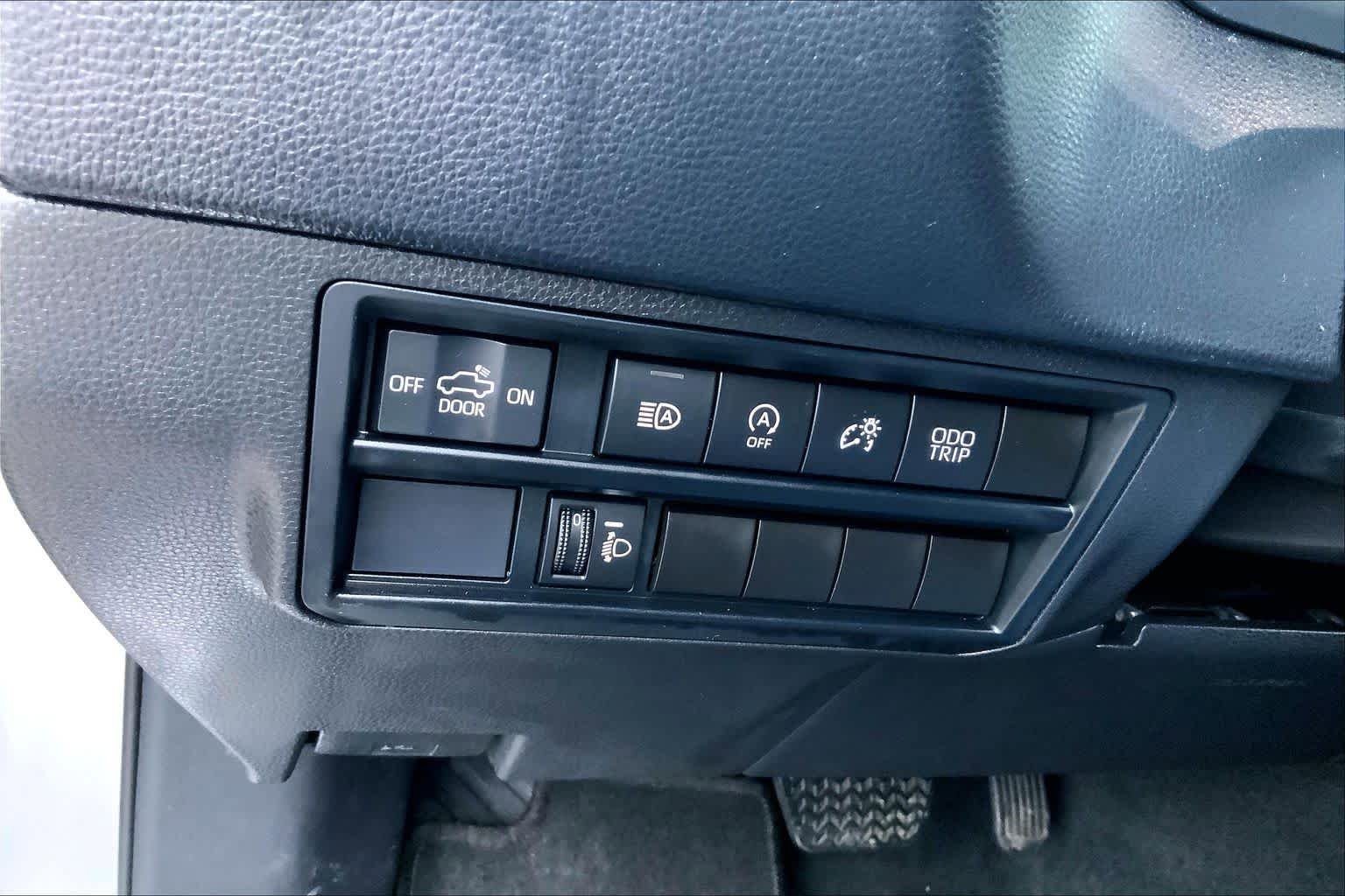Used 2022 Toyota Tundra SR5 RWD image 33