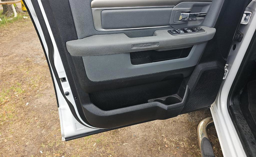 Used 2018 RAM 1500 Big Horn AWD/4WD image 11