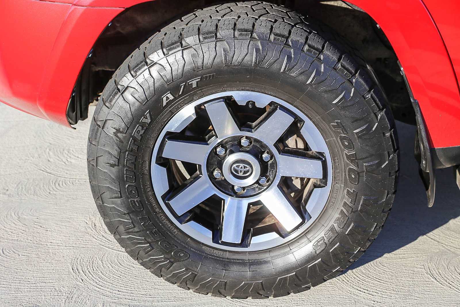 Used 2020 Toyota 4Runner TRD Off-Road AWD/4WD image 11