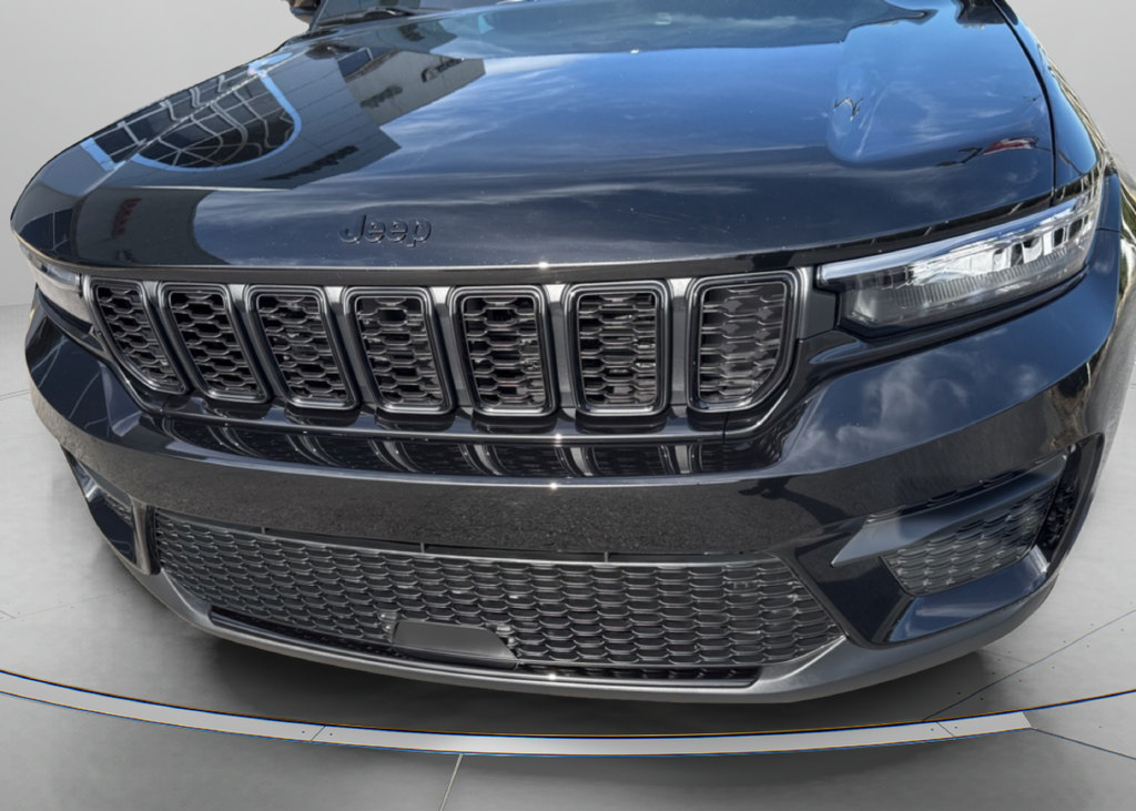 New 2025 Jeep Grand Cherokee 4WD image 3