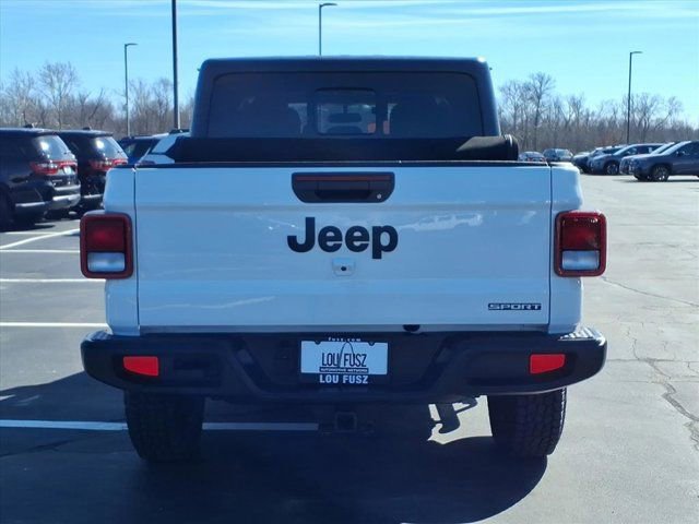 Used 2020 Jeep Gladiator Sport w/ Quick Order Package 24S image 29