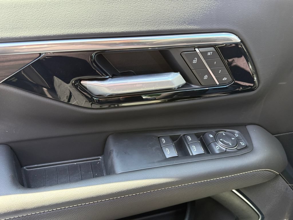 New 2026 Chevrolet Tahoe Premier AWD/4WD image 11