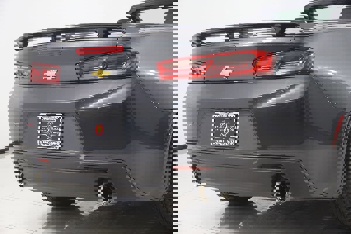 Used 2017 Chevrolet Camaro SS image 54