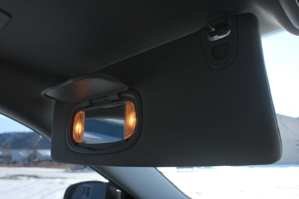 Used 2019 Jeep Cherokee Limited image 26