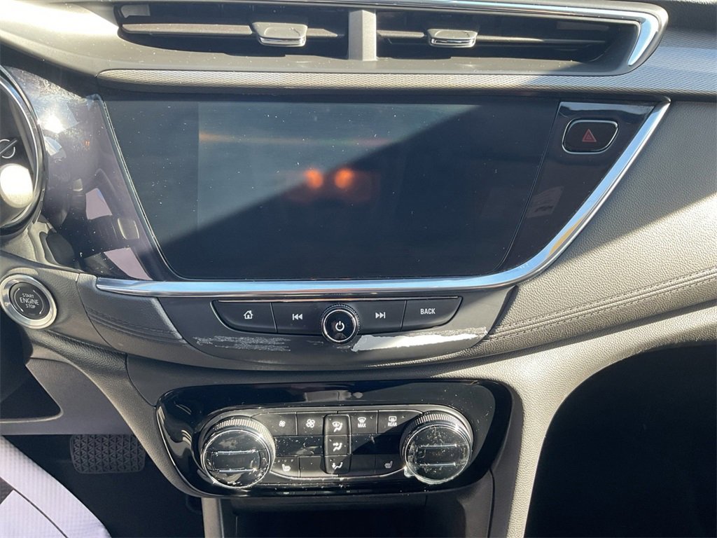 Used 2023 Buick Encore GX Select image 11