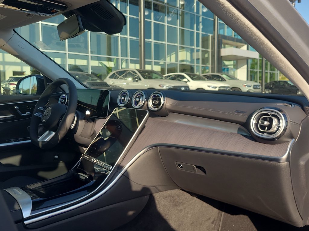 New 2026 Mercedes-Benz C 300 4MATIC Sedan image 20