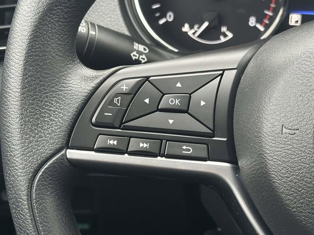 Used 2022 Nissan Rogue Sport S image 22