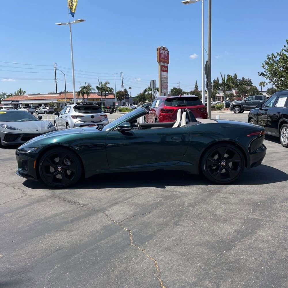 Used 2021 Jaguar F-TYPE Convertible RWD image 5