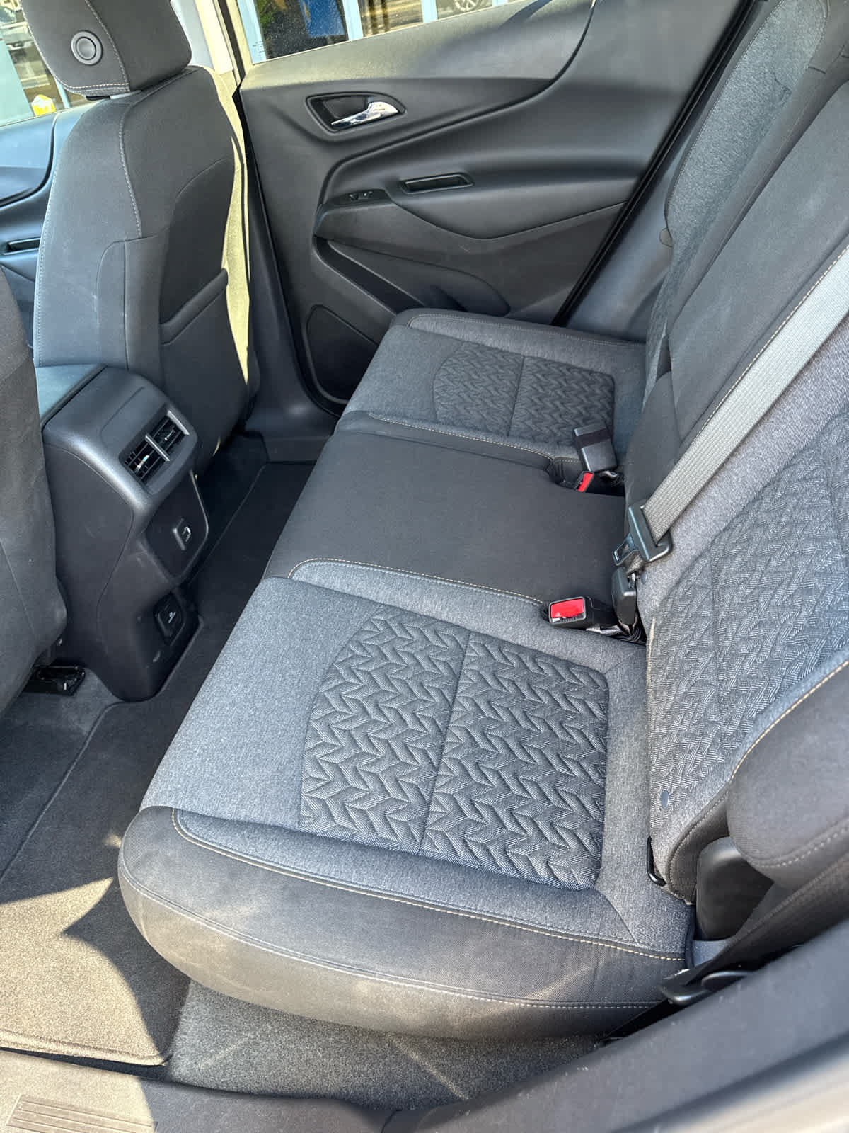 Used 2024 Chevrolet Equinox LT FWD image 12
