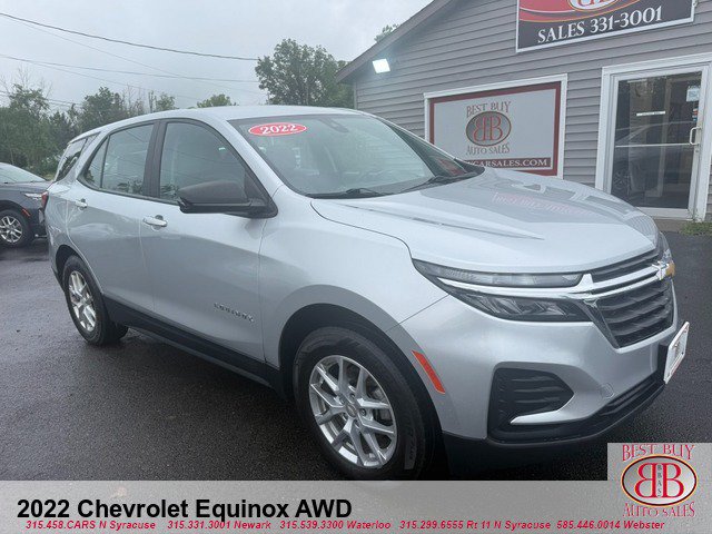 Used 2022 Chevrolet Equinox LS w/ LPO, Floor Liner Package AWD/4WD image 1
