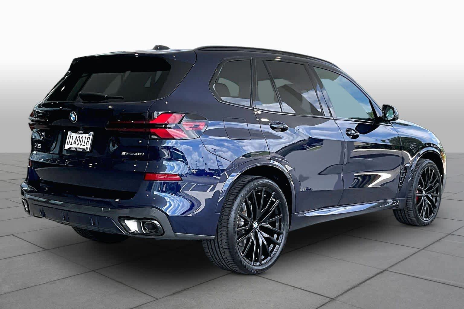 Certified 2026 BMW X5 sDrive40i w/ M Sport Package RWD image 12