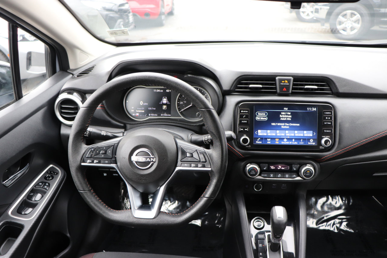 Used 2024 Nissan Versa SR image 17