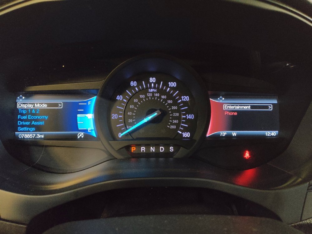 Used 2018 Ford Fusion SE w/ Equipment Group 201A FWD image 23