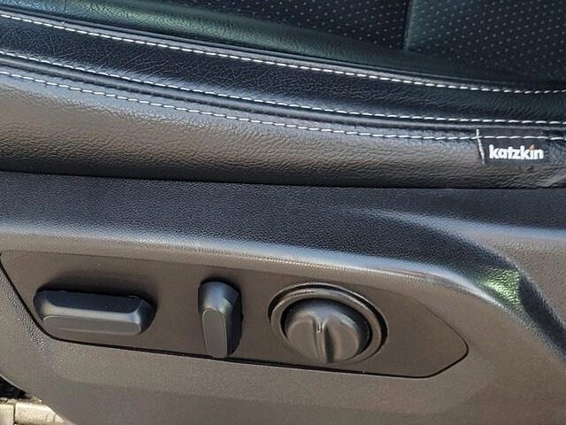 Used 2022 Chevrolet Silverado 1500 RST w/ Bed Protection Package image 32