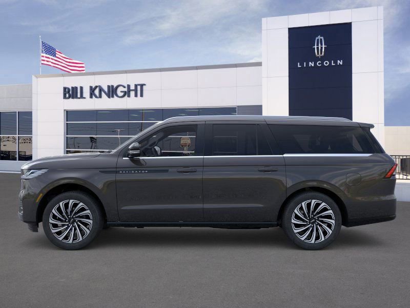 New 2025 Lincoln Navigator L Black Label image 3