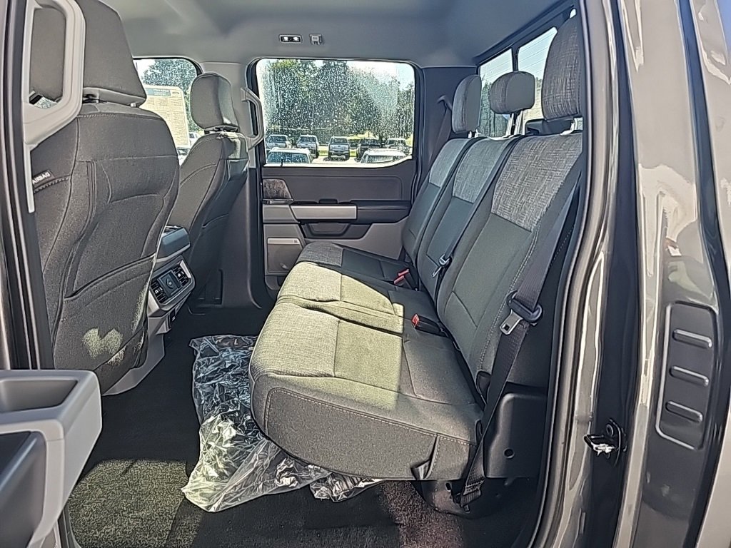 New 2026 Ford F250 XLT w/ XLT Premium Package image 11