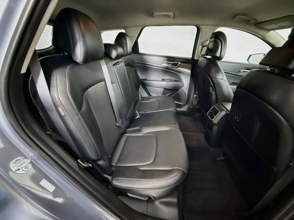 Used 2024 Kia Sportage EX FWD image 28